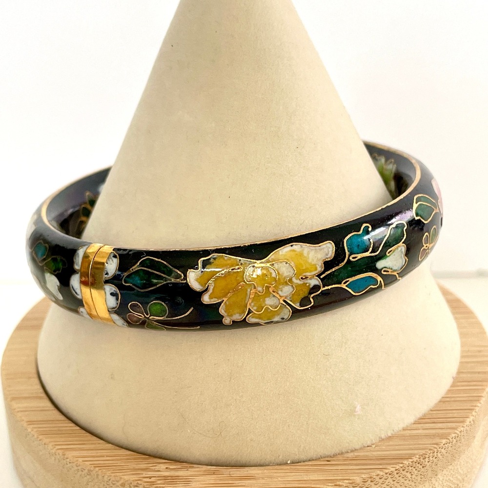 Vintage Black Cloisonne Enamel Floral Bangle Bracelet Hinged Gold Tone Clasp
